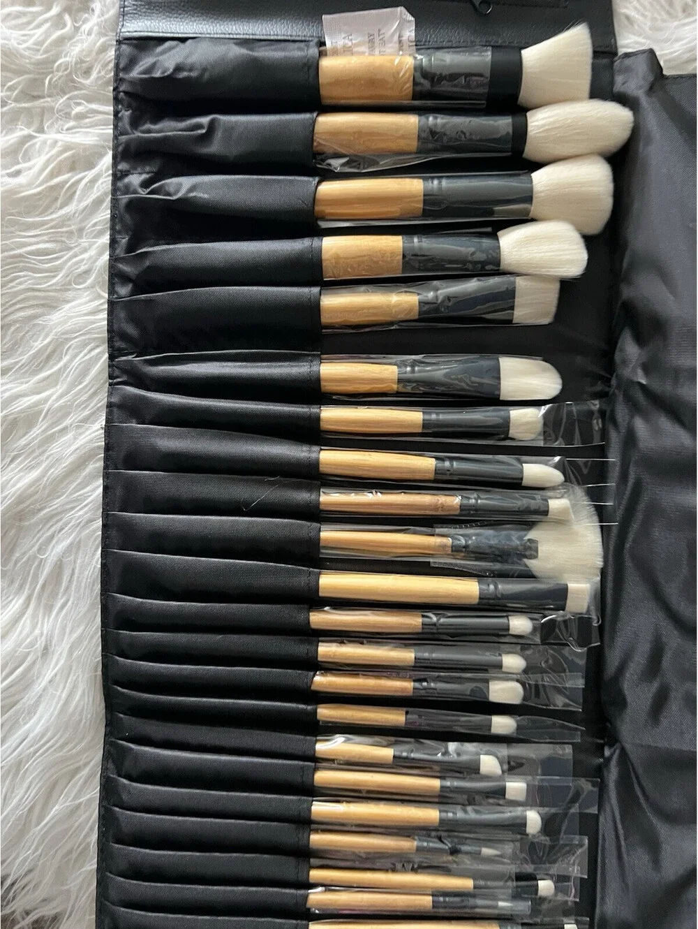New Coastal Scents Elite 24-Piece Brush Set Bamboo Collection AUTHENTIC